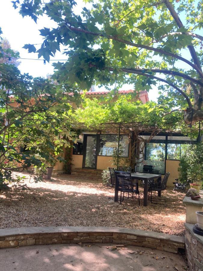 Maison De Charme Avec Piscine Et Jacuzzi Dans Cadre Exceptionnel Proche Marseille Mirabeau Eksteriør billede