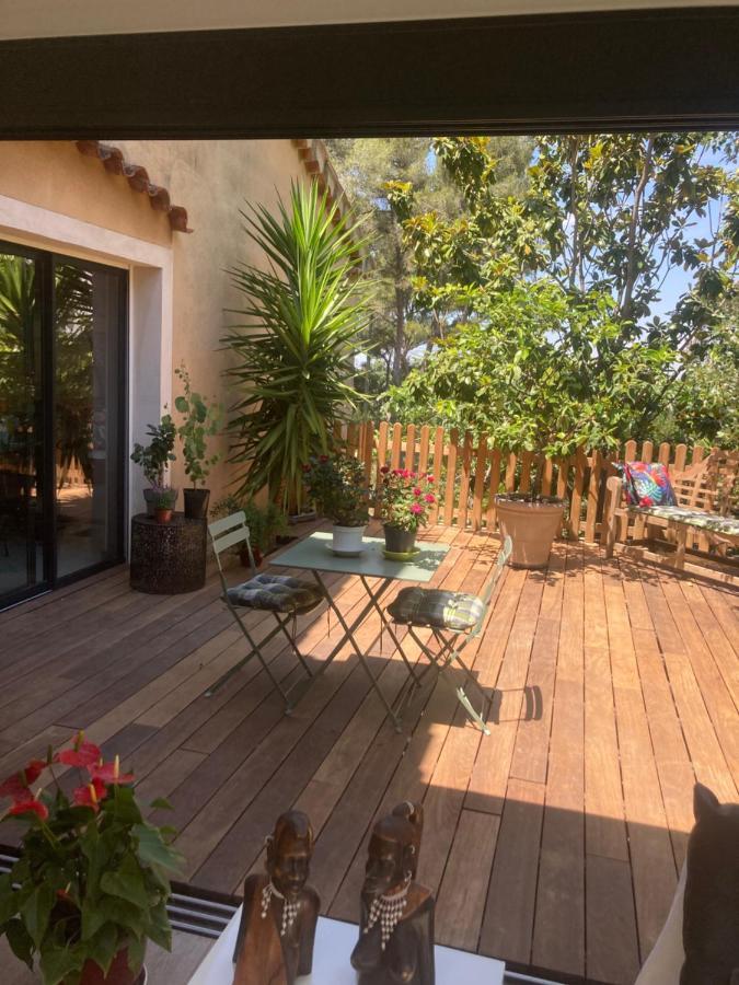 Maison De Charme Avec Piscine Et Jacuzzi Dans Cadre Exceptionnel Proche Marseille Mirabeau Eksteriør billede